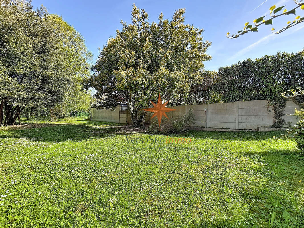 Terrain à GOURNAY-SUR-MARNE