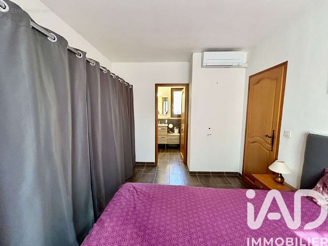 Photo 6 - Maison à LA LONDE-LES-MAURES