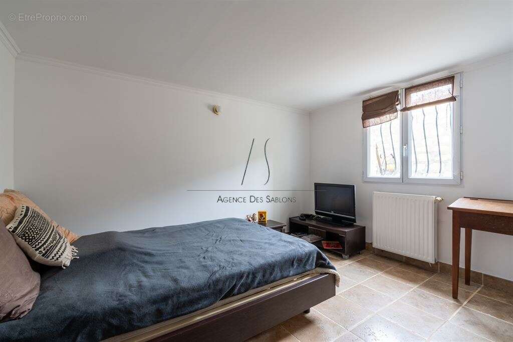 Maison 170 m² à Chatou  - photo 14