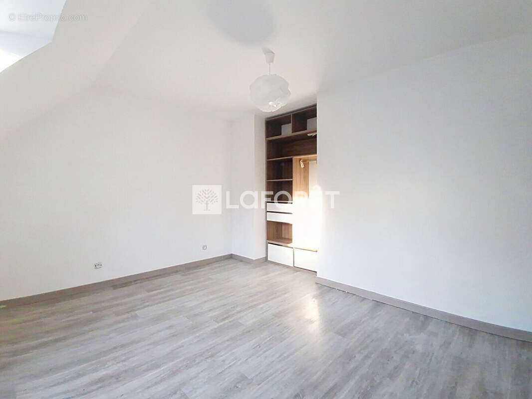 Maison à NOGENT-LE-PHAYE