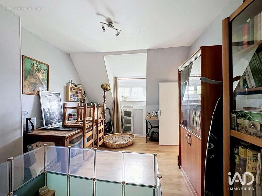 Maison 50 m² à Saint-Maurice-Saint-Germain  - photo 5