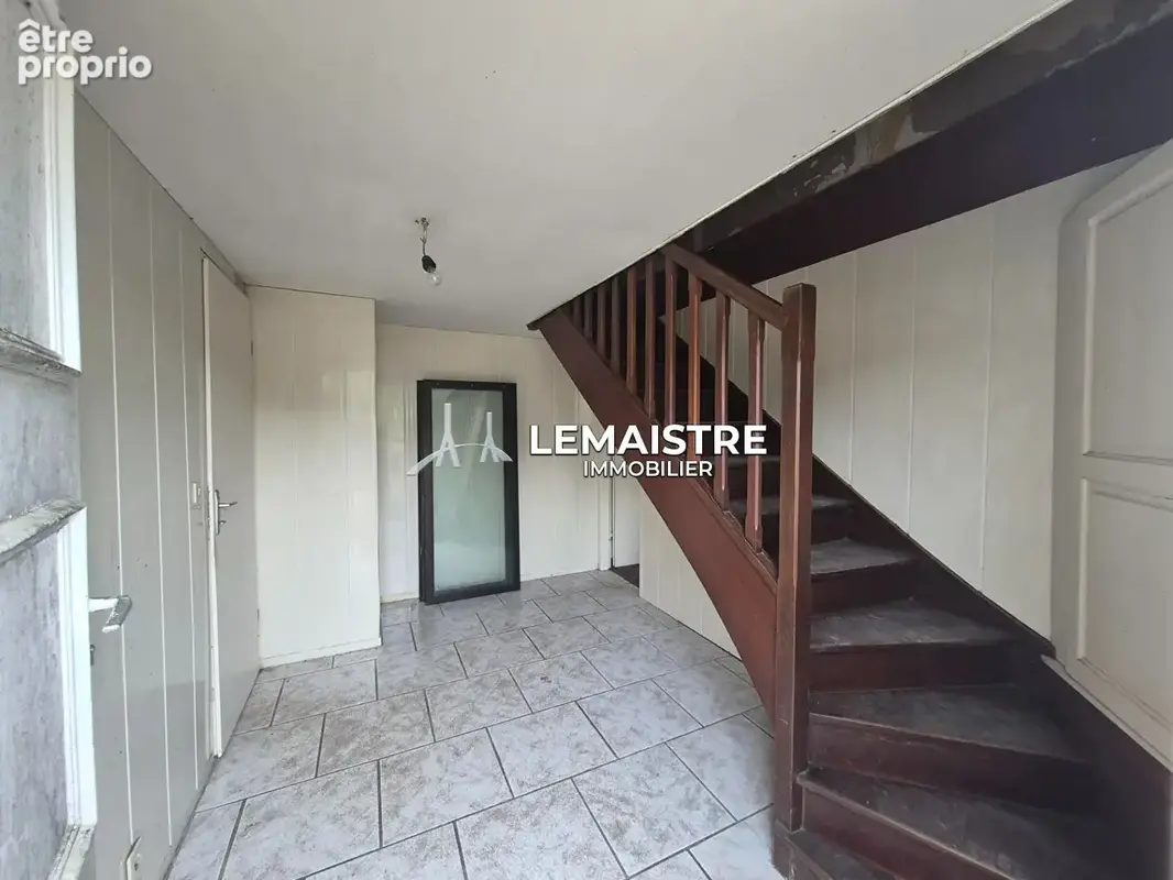 Maison à vendre  Gonfreville-l'Orcher Gournay  95 m²  3 chambres  Sous-sol complet  Garage - photo 4