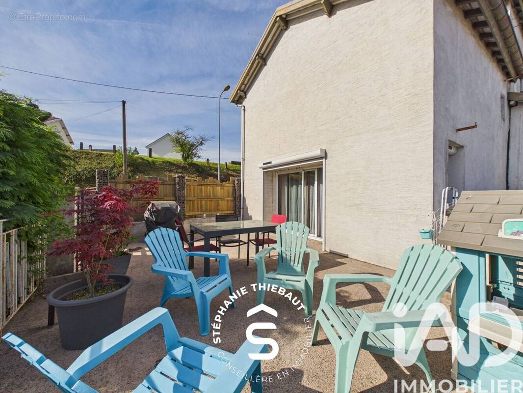 Photo 1 - Maison à POUXEUX