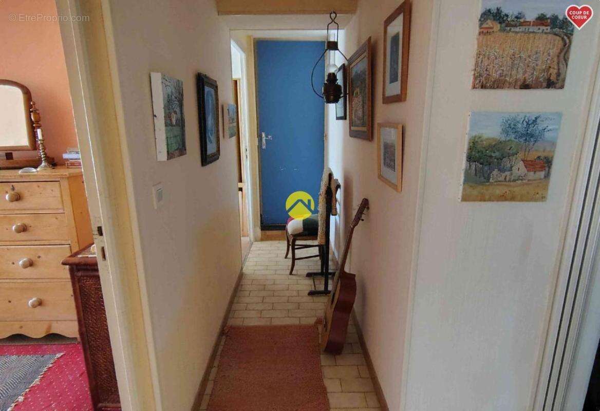 Maison à NEUILLY-EN-DUN