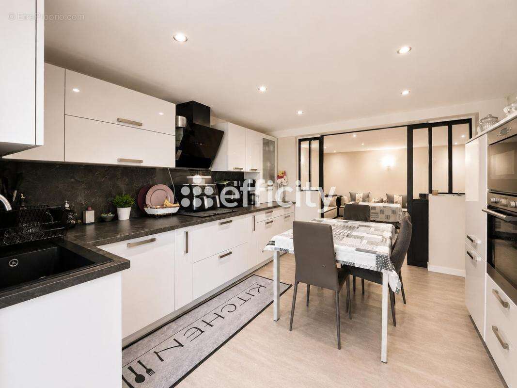 Maison 180 m² à Montgeron  - photo 36