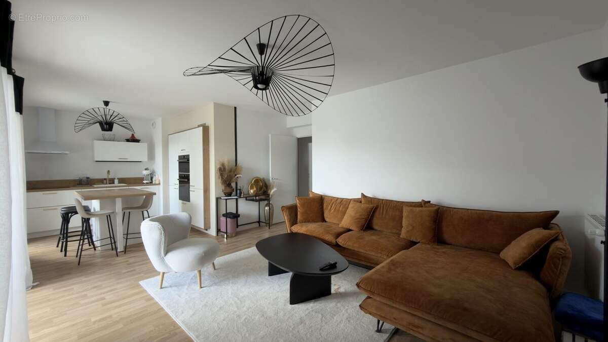 Appartement à NOYAL-CHATILLON-SUR-SEICHE