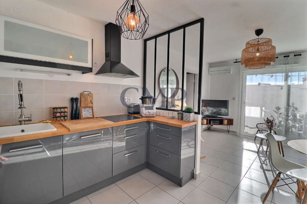 Appartement à CASTELNAU-LE-LEZ