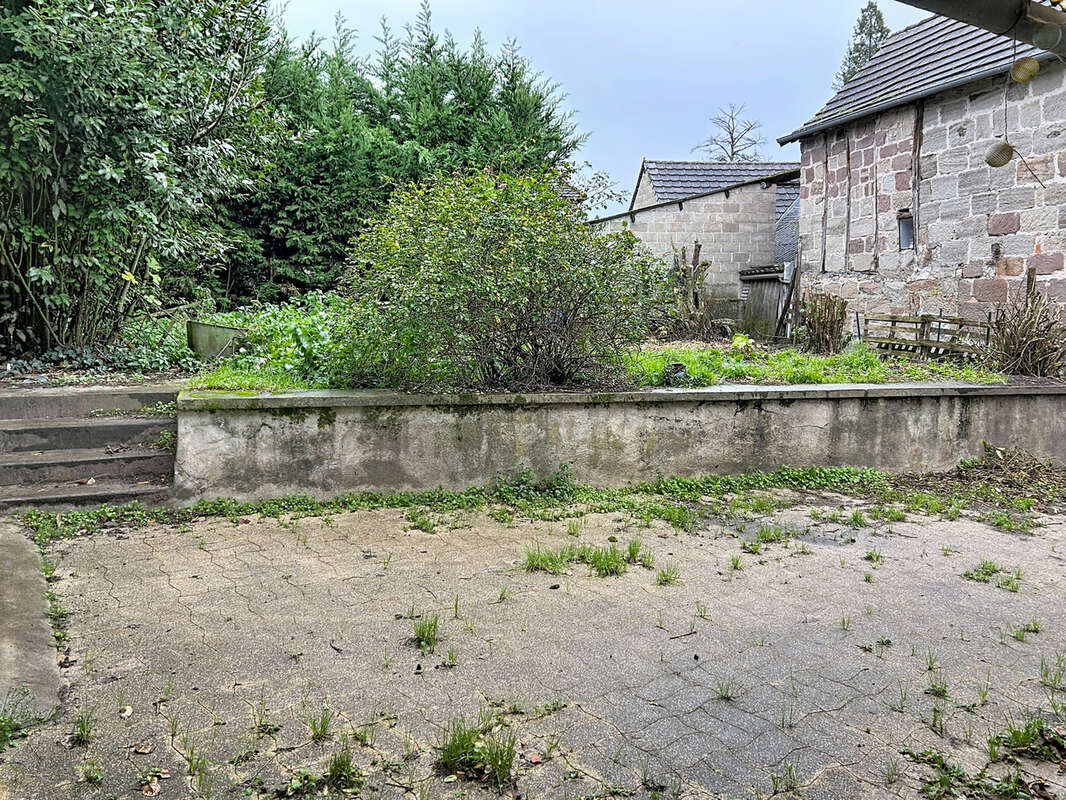 Maison à BRIGNAC-LA-PLAINE