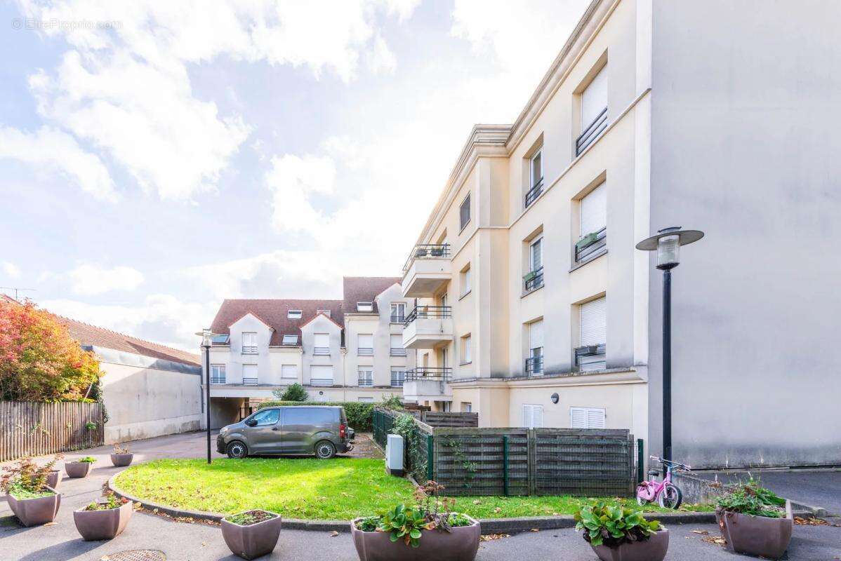 Appartement à SARCELLES