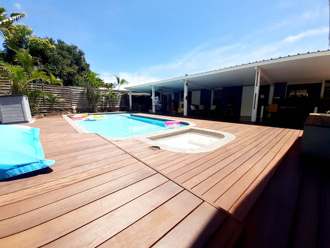 Maison à SAINT-PAUL