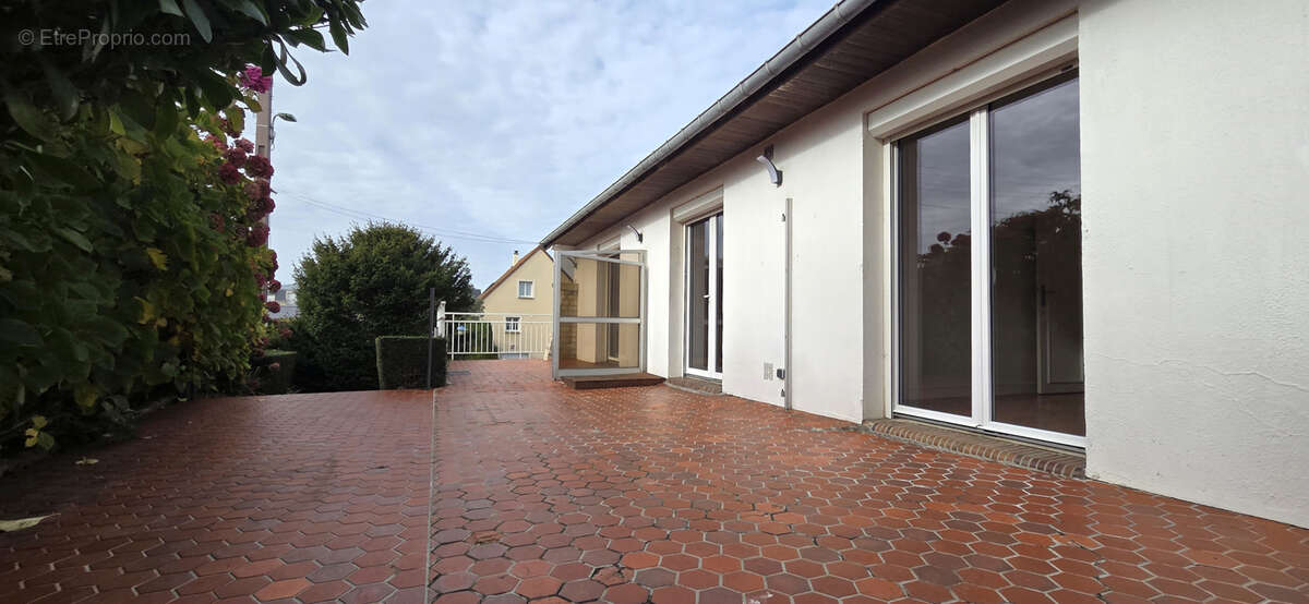 Maison à GRANDCAMP-MAISY