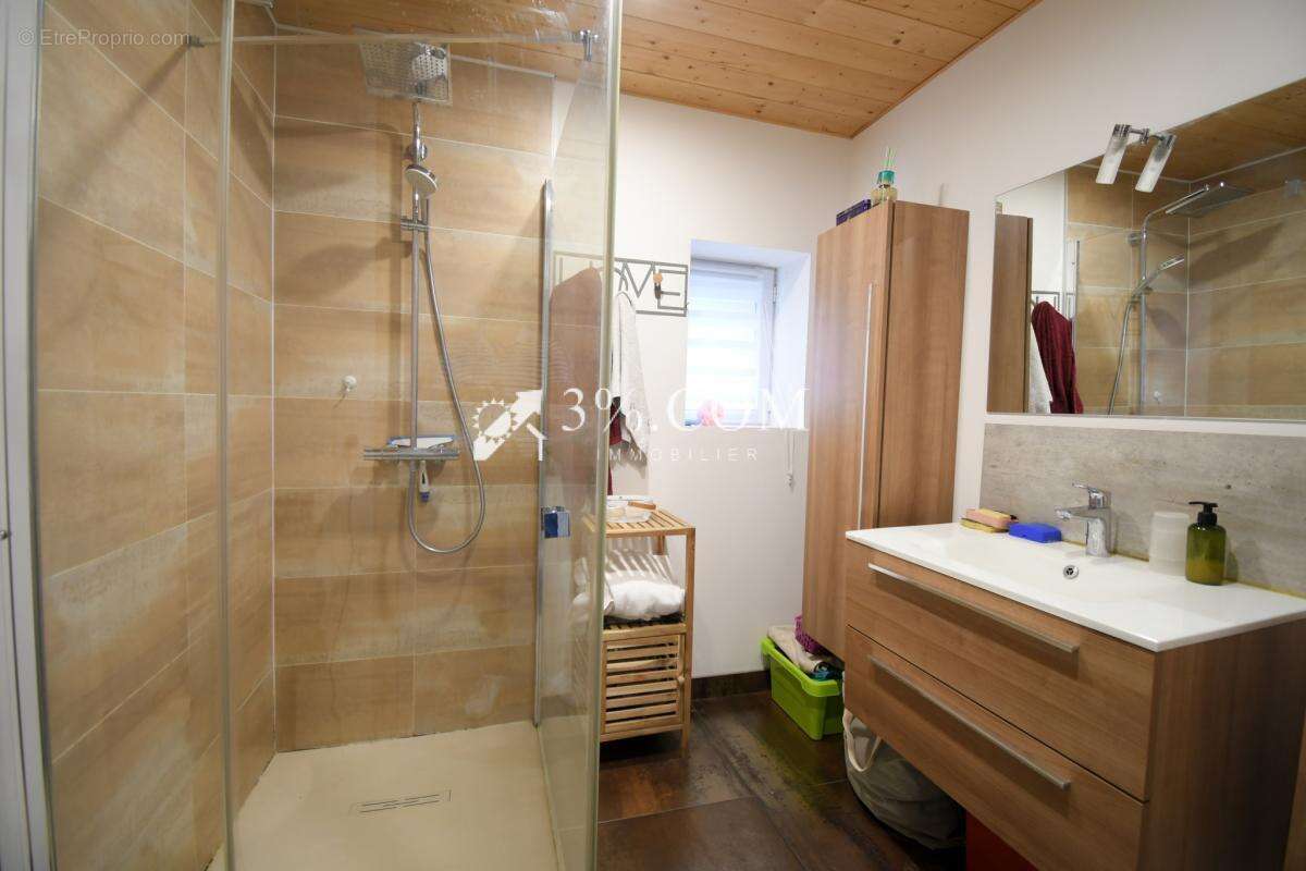 Maison à VANNES-LE-CHATEL