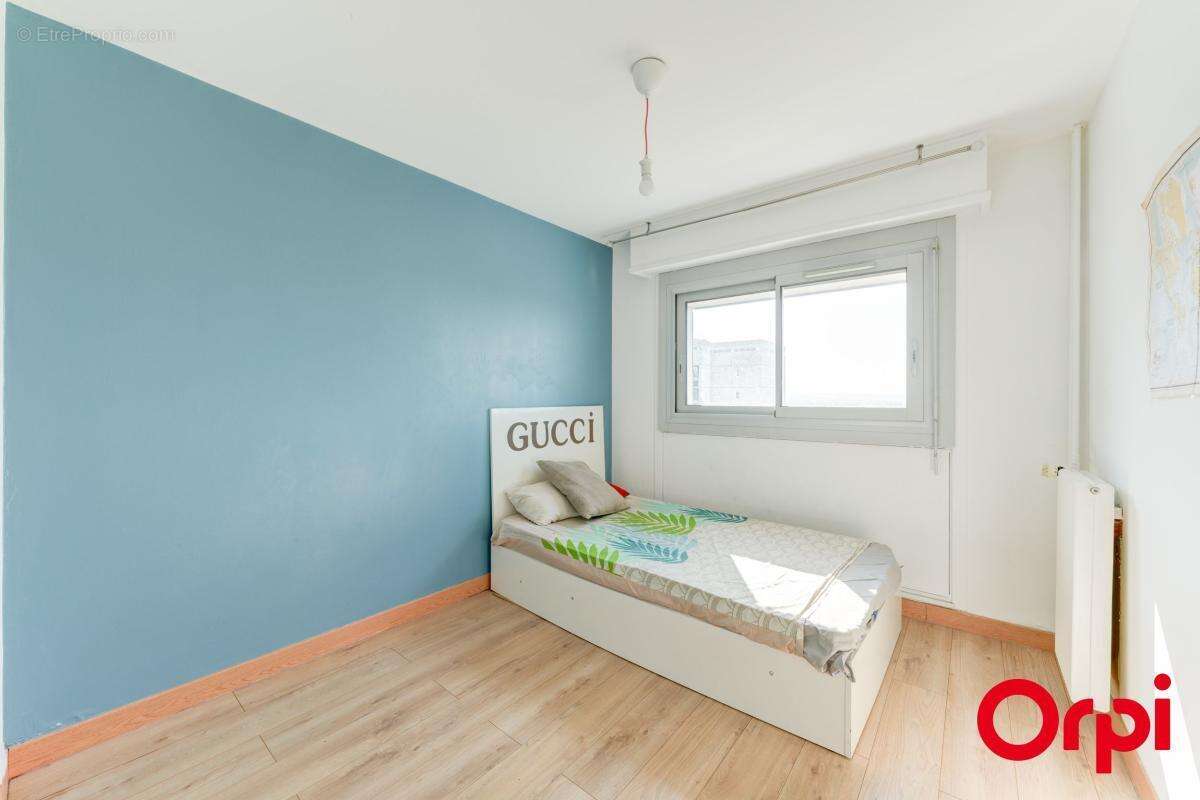 Appartement à VENISSIEUX