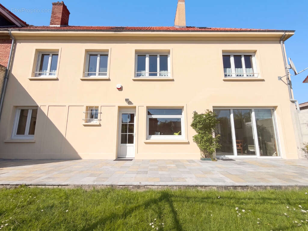 Maison à AIRE-SUR-LA-LYS