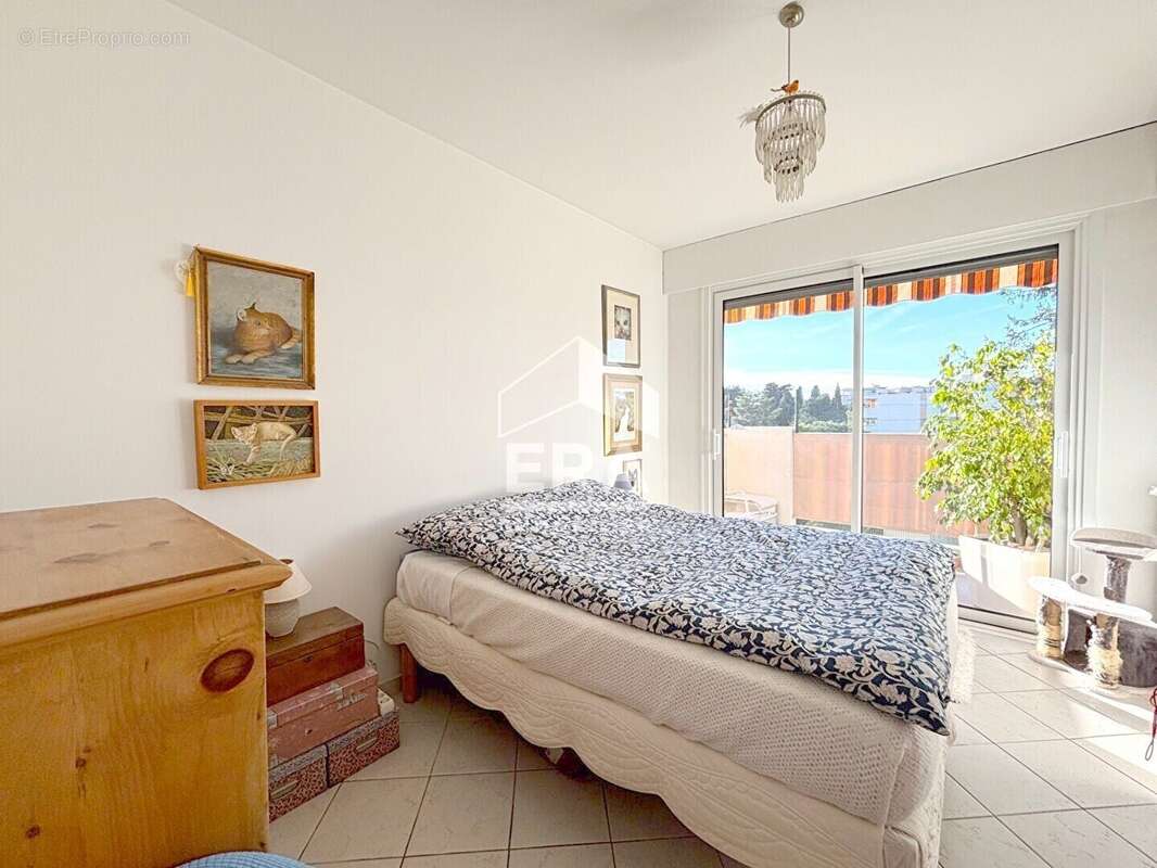 Appartement à CAGNES-SUR-MER