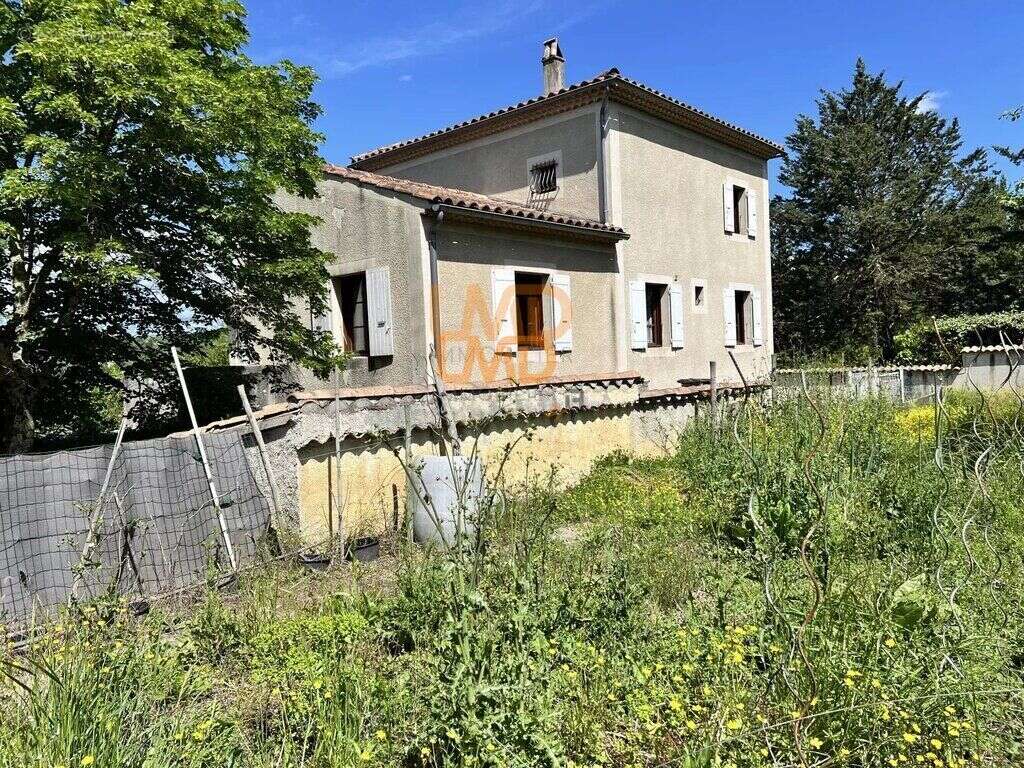Maison à RUOMS