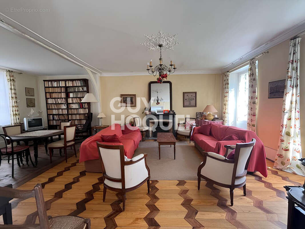 Maison à MALESHERBES