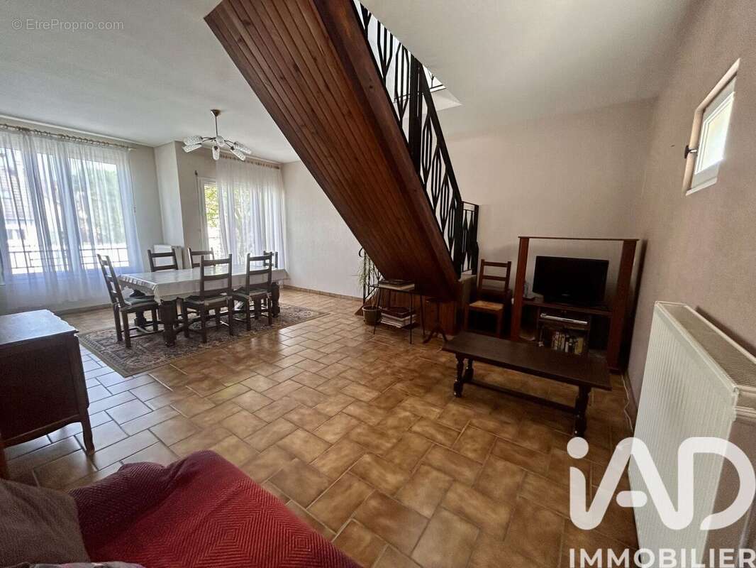 Photo 4 - Maison à VAUX-LE-PENIL