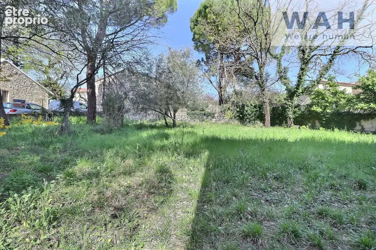 Terrain constructible 441 m2   Centre de Quissac à pied - photo 2