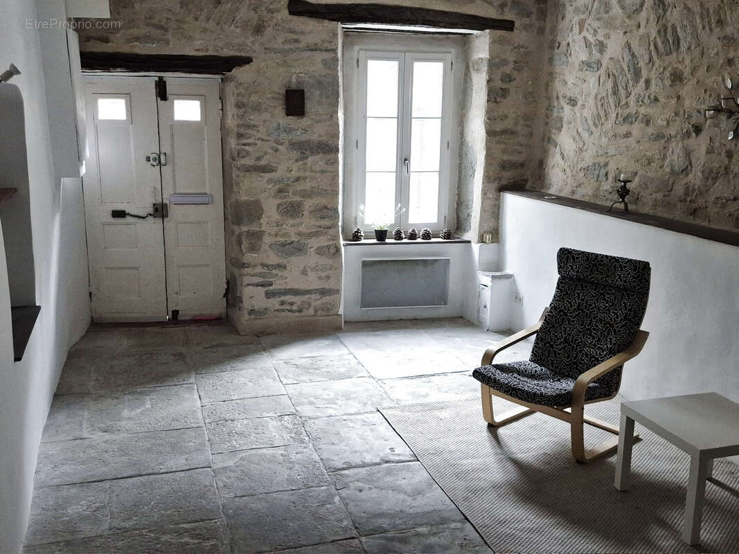 Maison à LA LIVINIERE