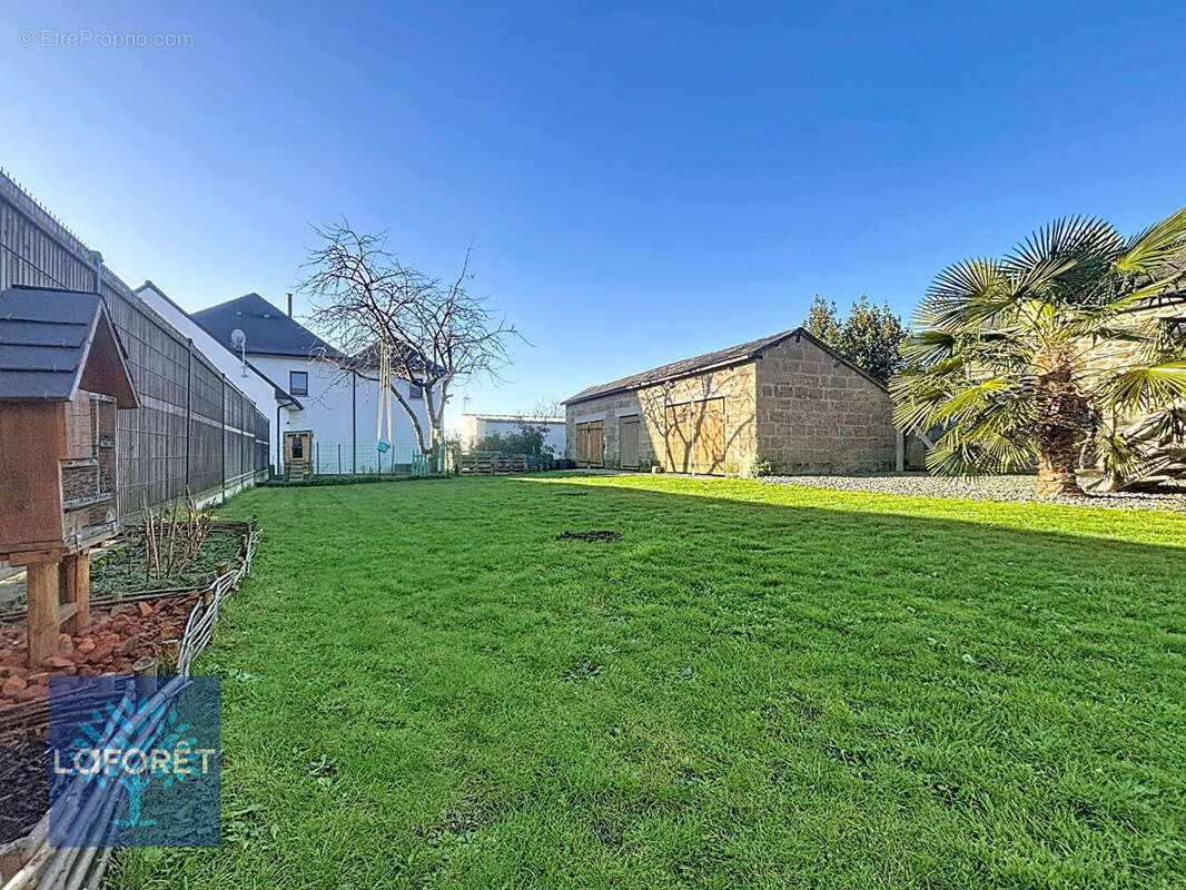 Appartement à FOUGERES