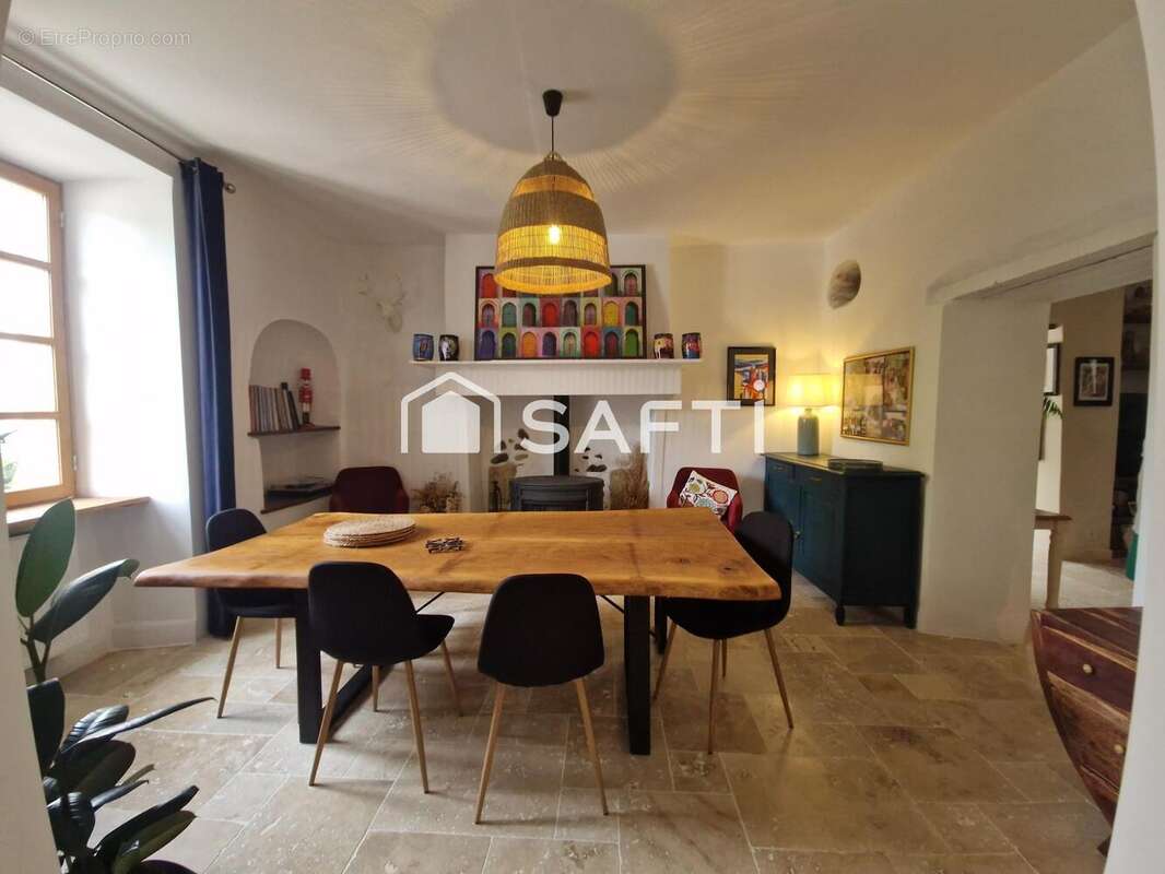 Maison 165 m² à Beauchalot  - photo 5