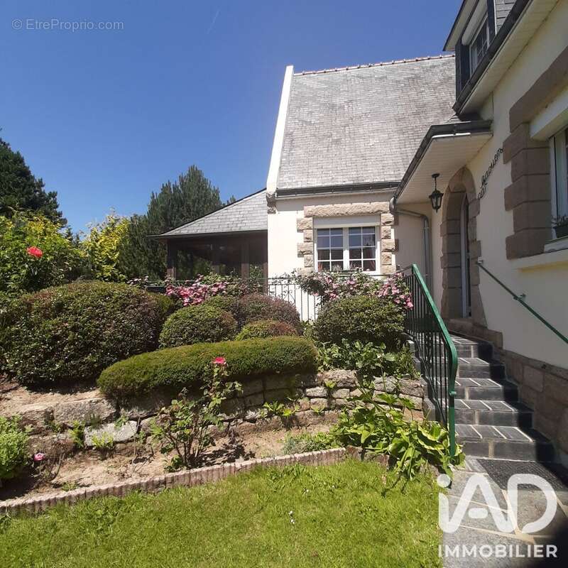 Maison 136 m² à Carhaix-Plouguer  - photo 3