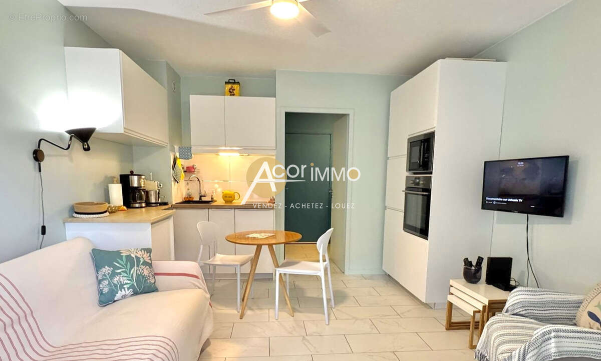 Appartement à SANARY-SUR-MER