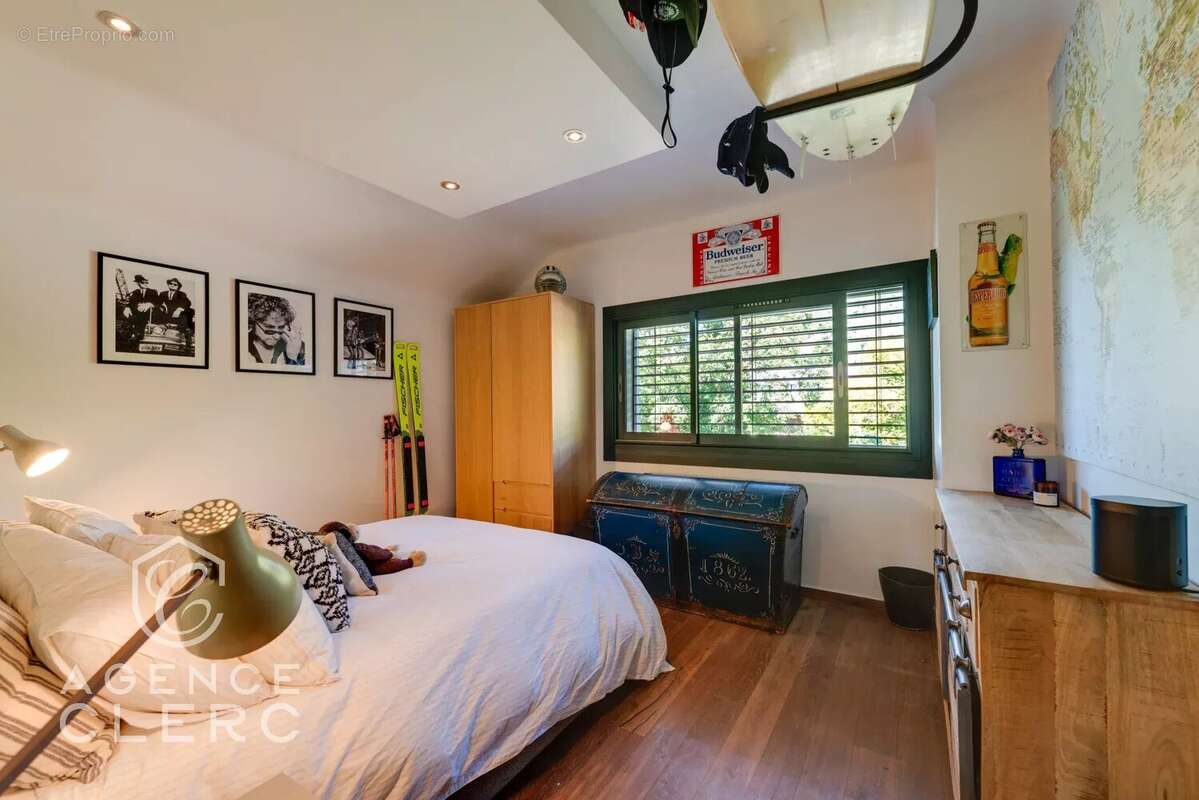 Maison à MENTHON-SAINT-BERNARD