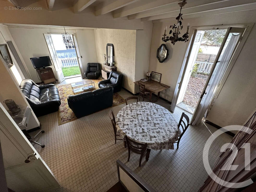 Maison à SAINT-GEORGES-DE-DIDONNE