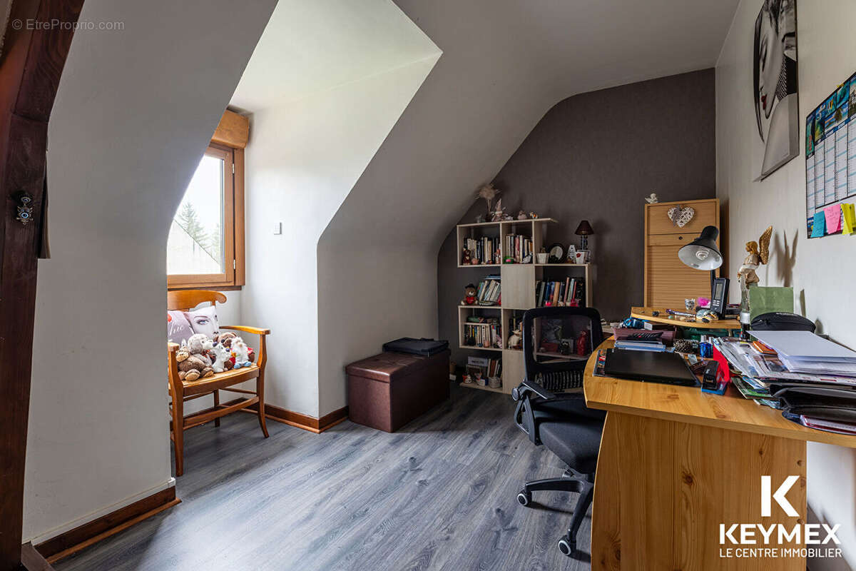 Maison à CIRES-LES-MELLO