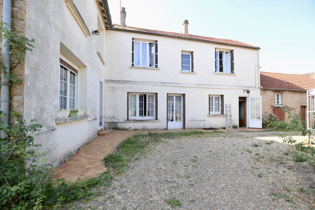 Maison à GUILLON