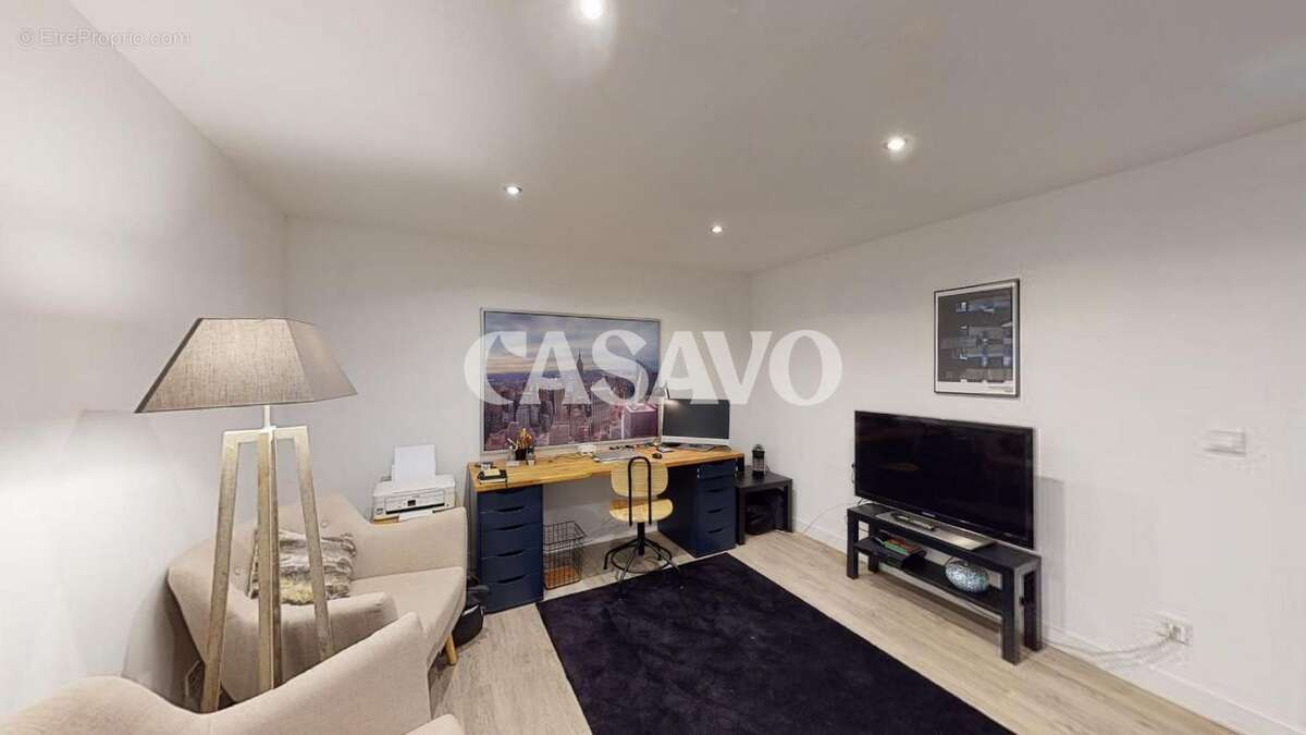 Maison à POURRIERES