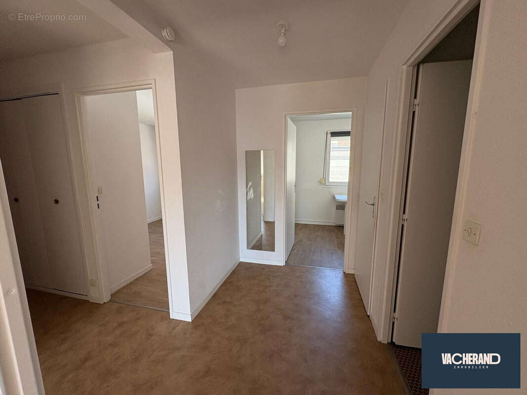 Appartement 61 m² à Lille  - photo 2