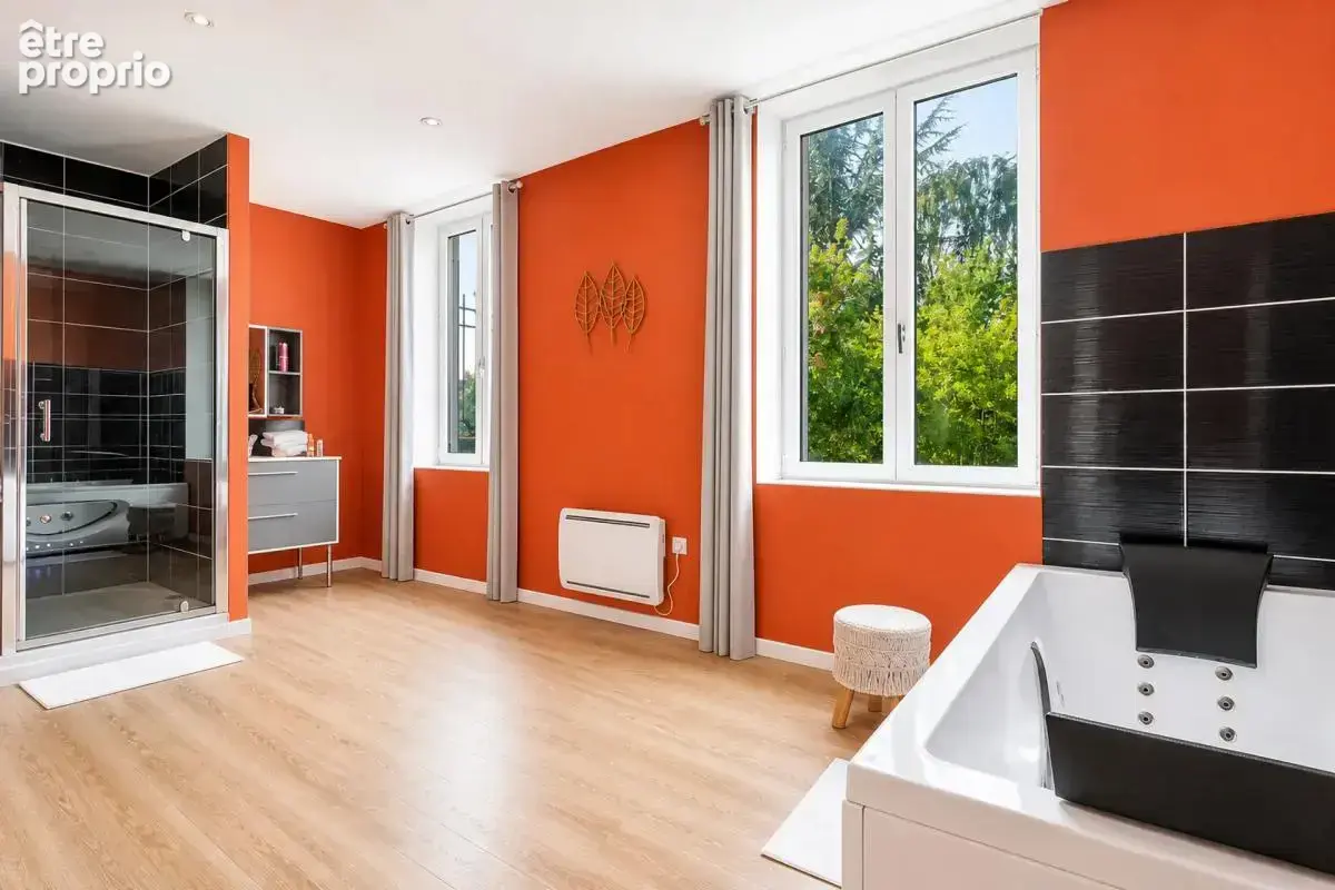 Immeuble de 3 appartements de 140 m² situé à Roubaix - photo 4