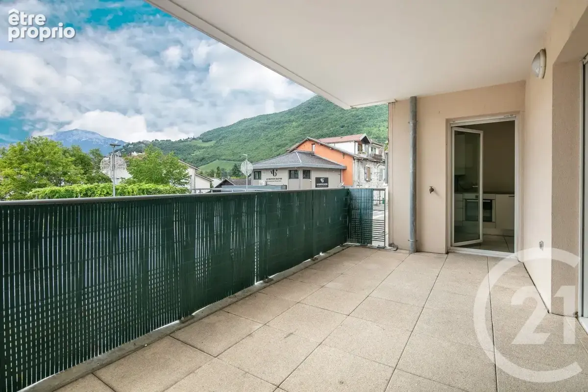 Appartement à LA TRONCHE