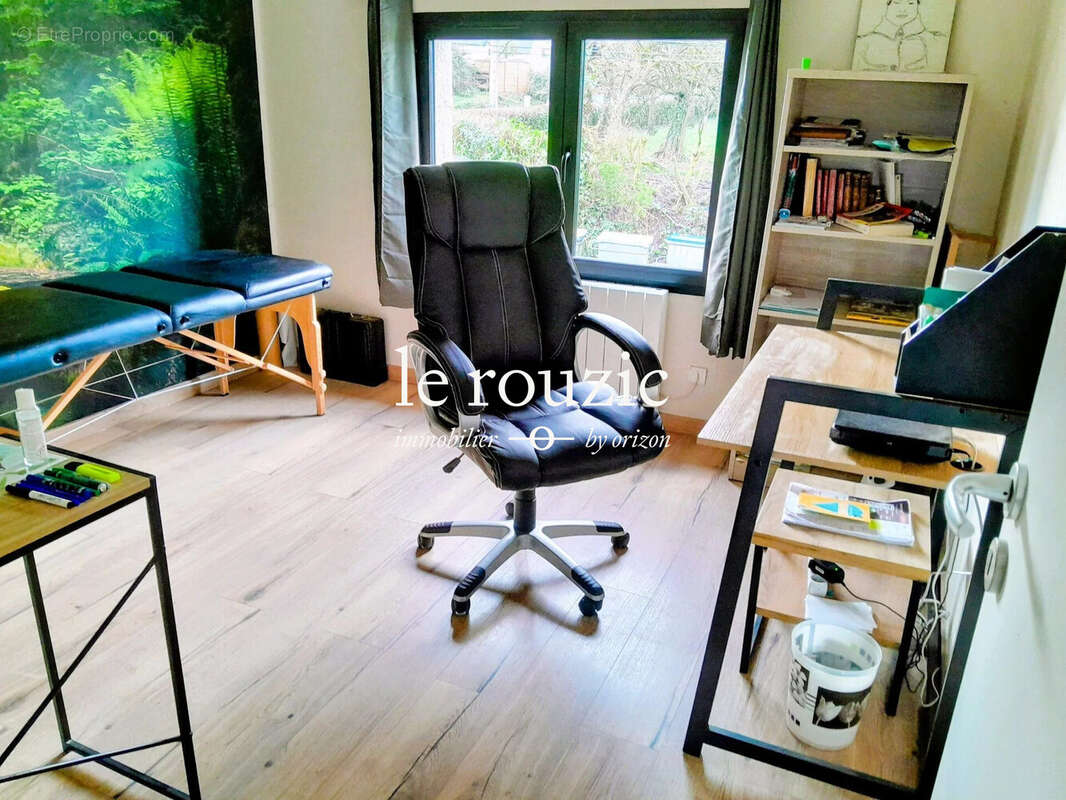 Maison 240 m² à Ploermel  - photo 8