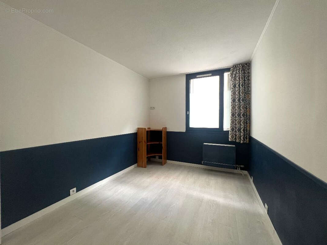 Appartement à SARTROUVILLE