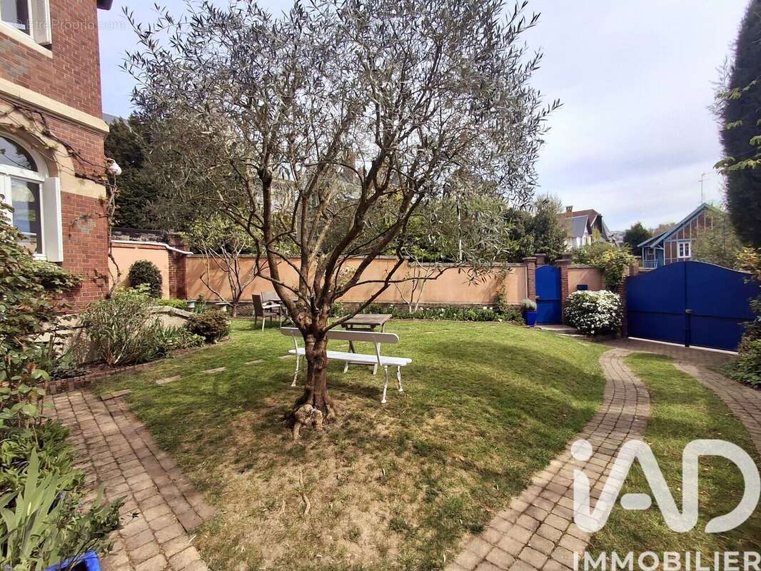 Photo 2 - Maison à MONT-SAINT-AIGNAN