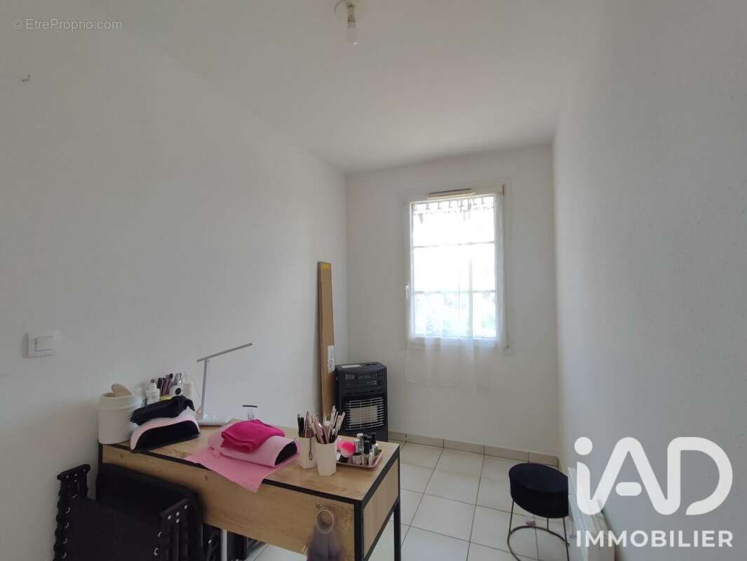 Photo 5 - Appartement à LACHAPELLE-AUX-POTS