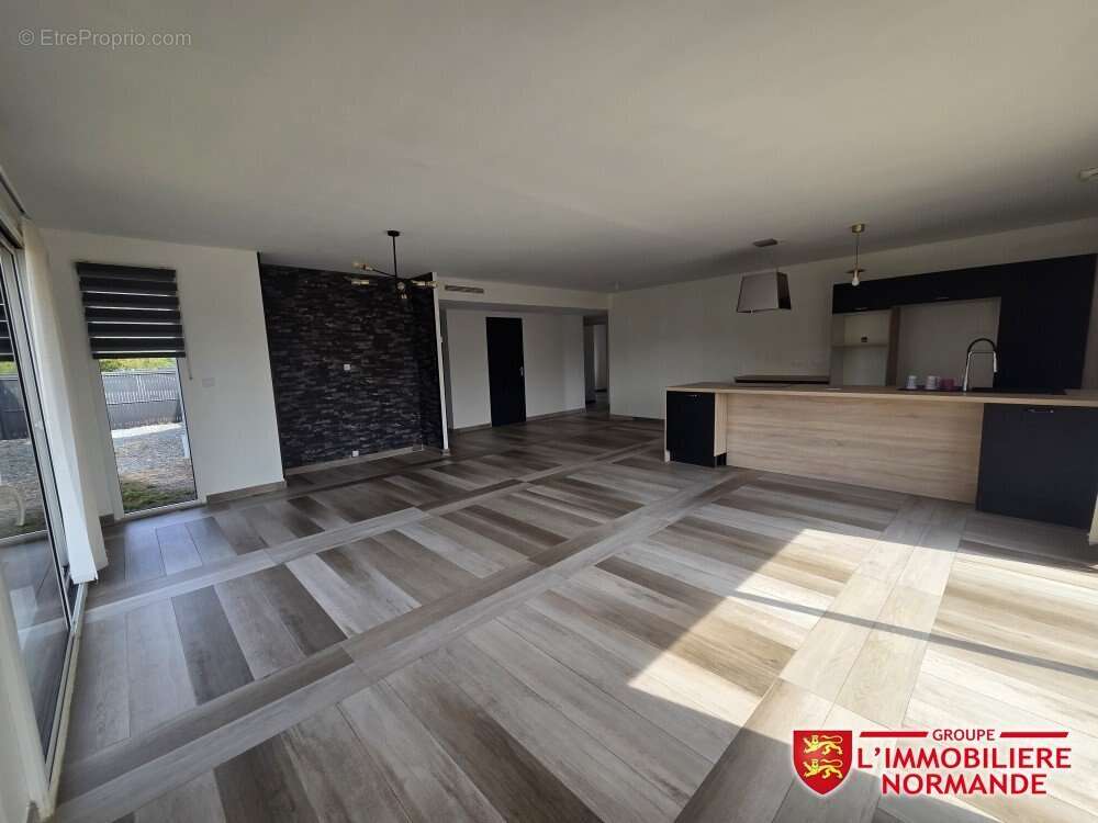 Maison de plain-pied de 135 m² - 3 chambres + 1 suite parentale - photo 3