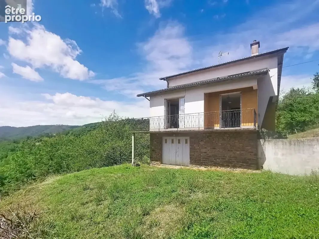 Maison à DECAZEVILLE