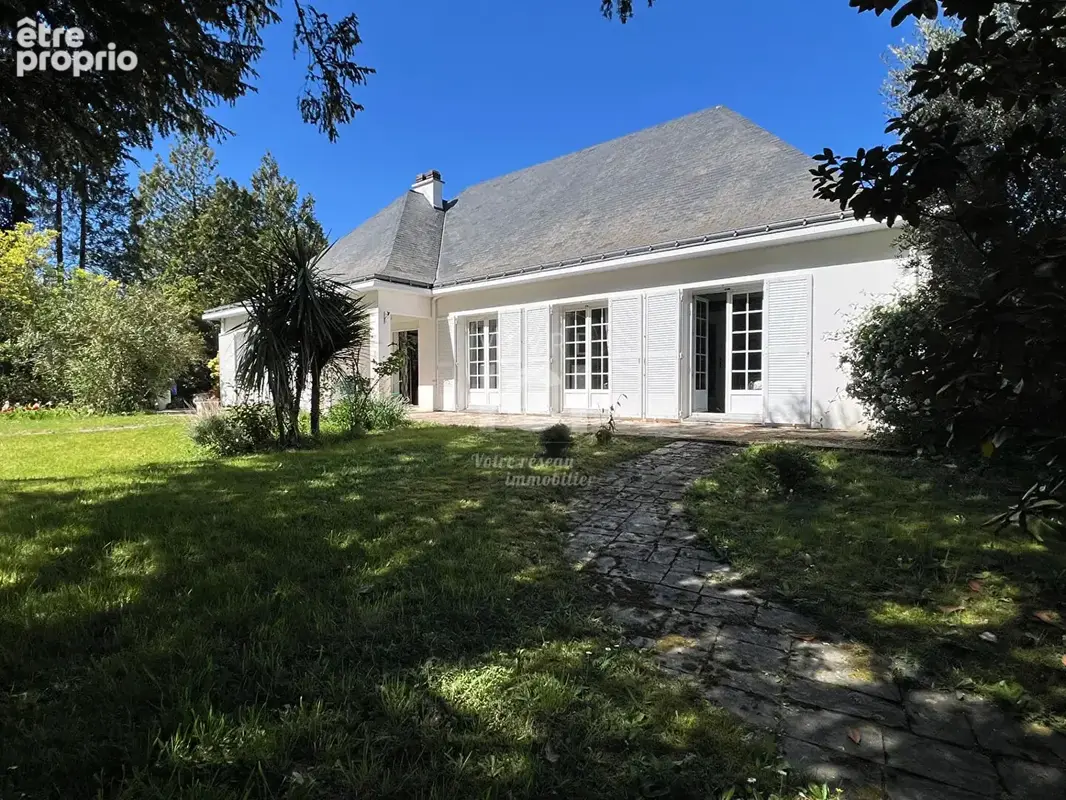EXCLUSIVITÉ :  Propriété au coeur de Sautron - photo 12