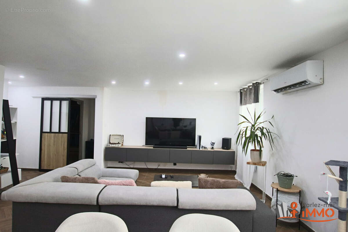 Maison à SAINT-SORLIN-EN-BUGEY