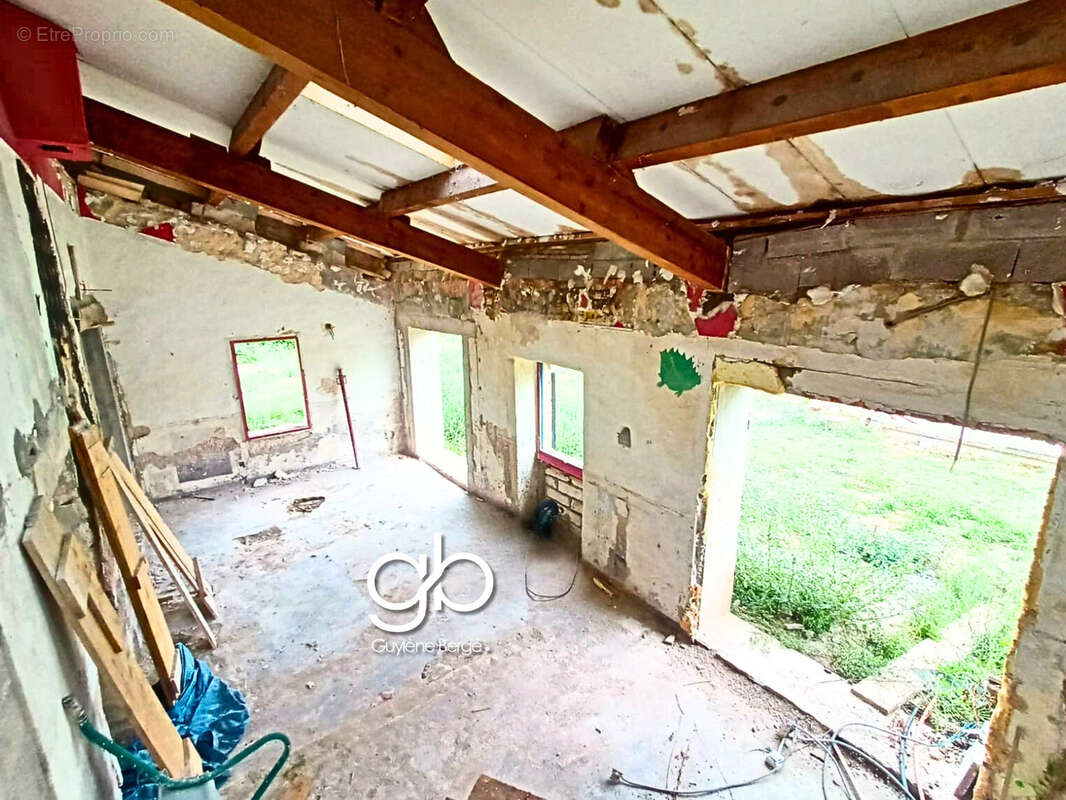 Maison à SUSSARGUES