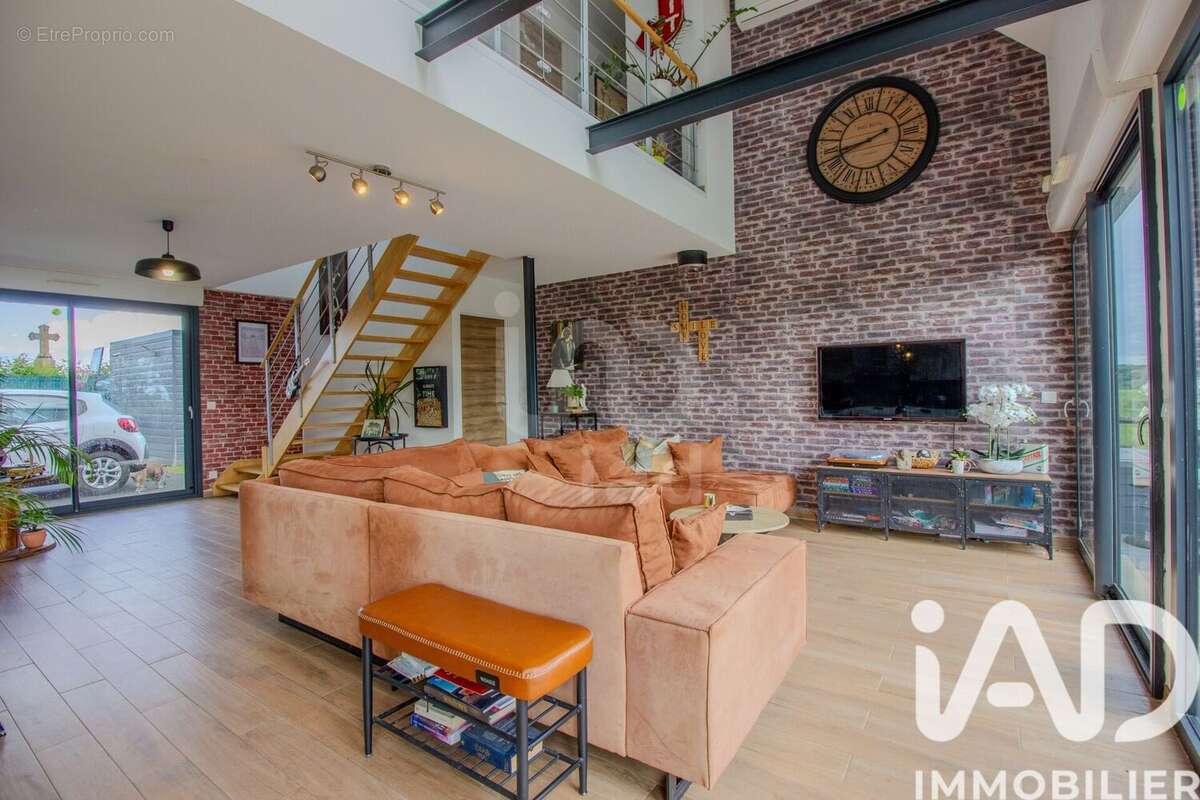 Photo 2 - Maison à LE QUESNEL-AUBRY