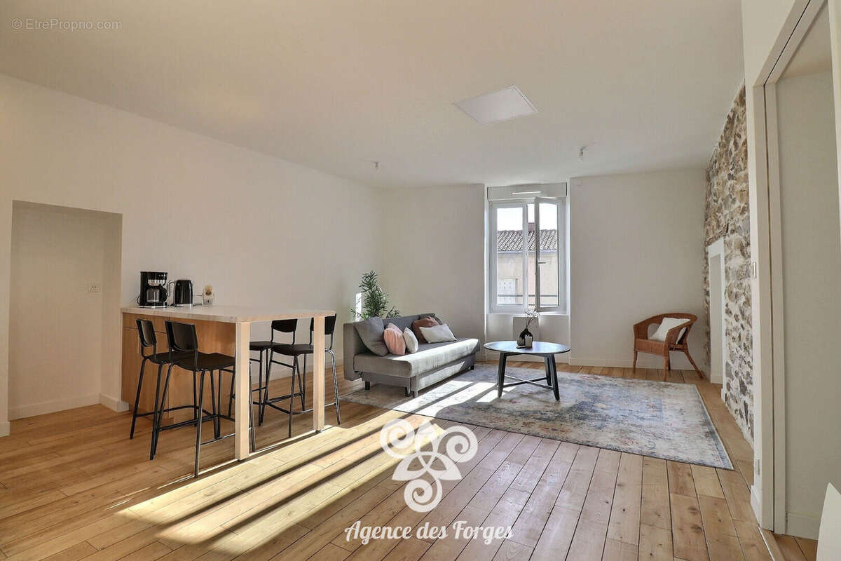 Appartement - 2 chambres - 65m² - Quartier Trinité Clisson - photo 2