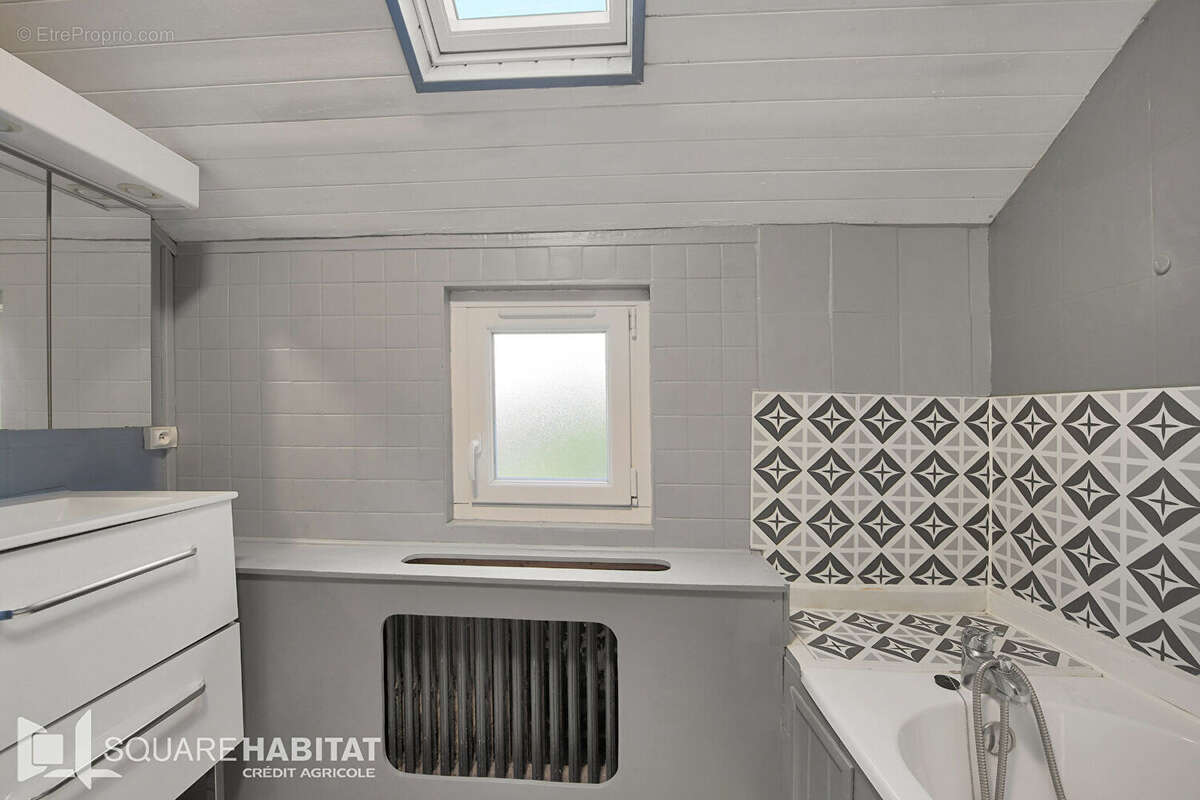 Maison à PONT-A-VENDIN