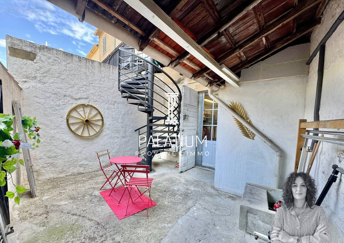 Appartement à SALON-DE-PROVENCE