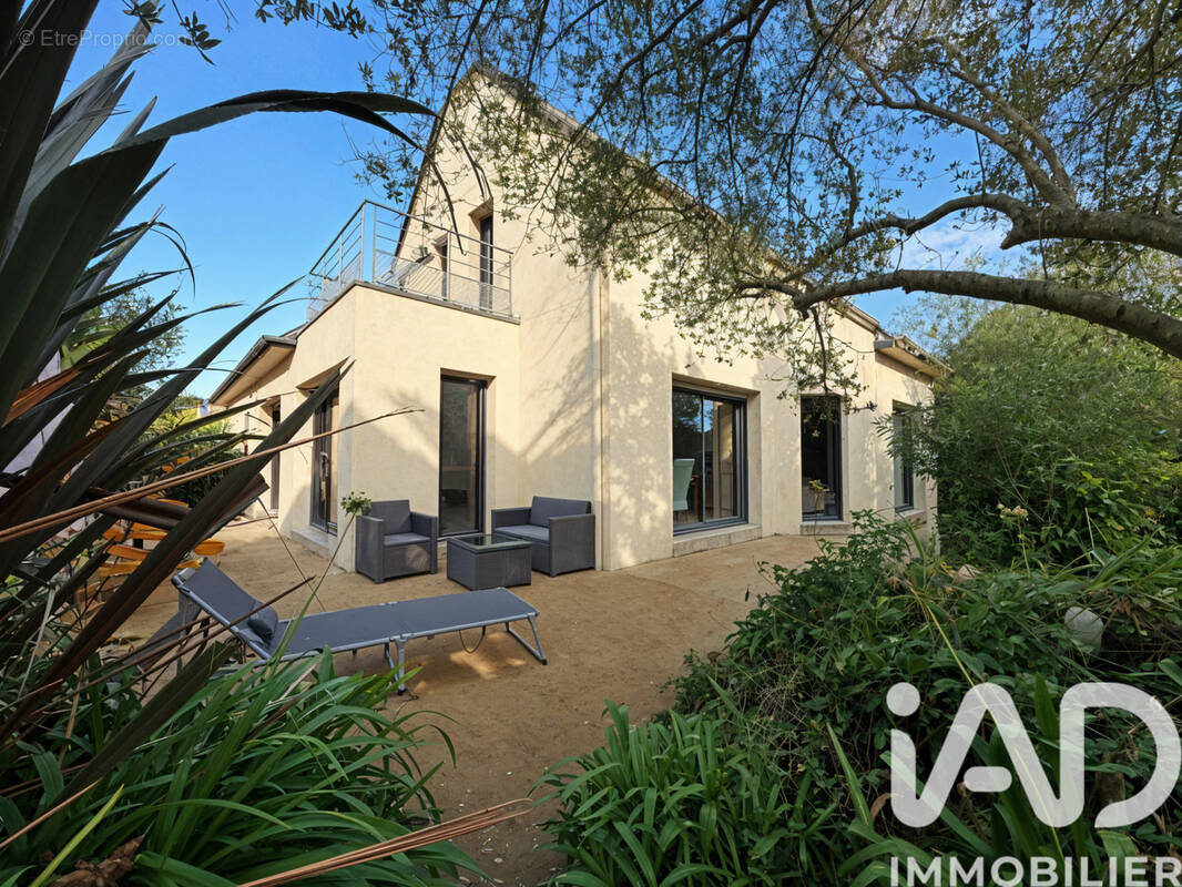 Photo 1 - Maison à DOL-DE-BRETAGNE